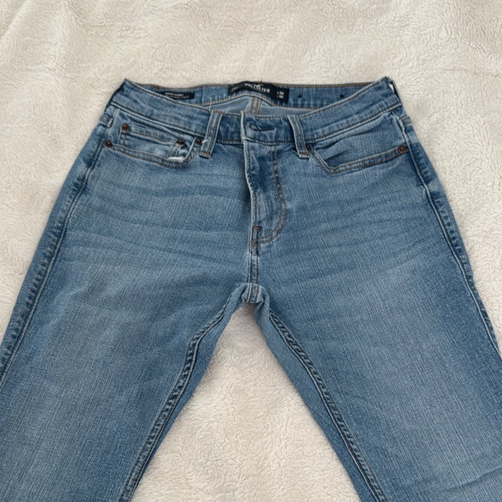 Hollister Super Skinny Light Blue Jeans